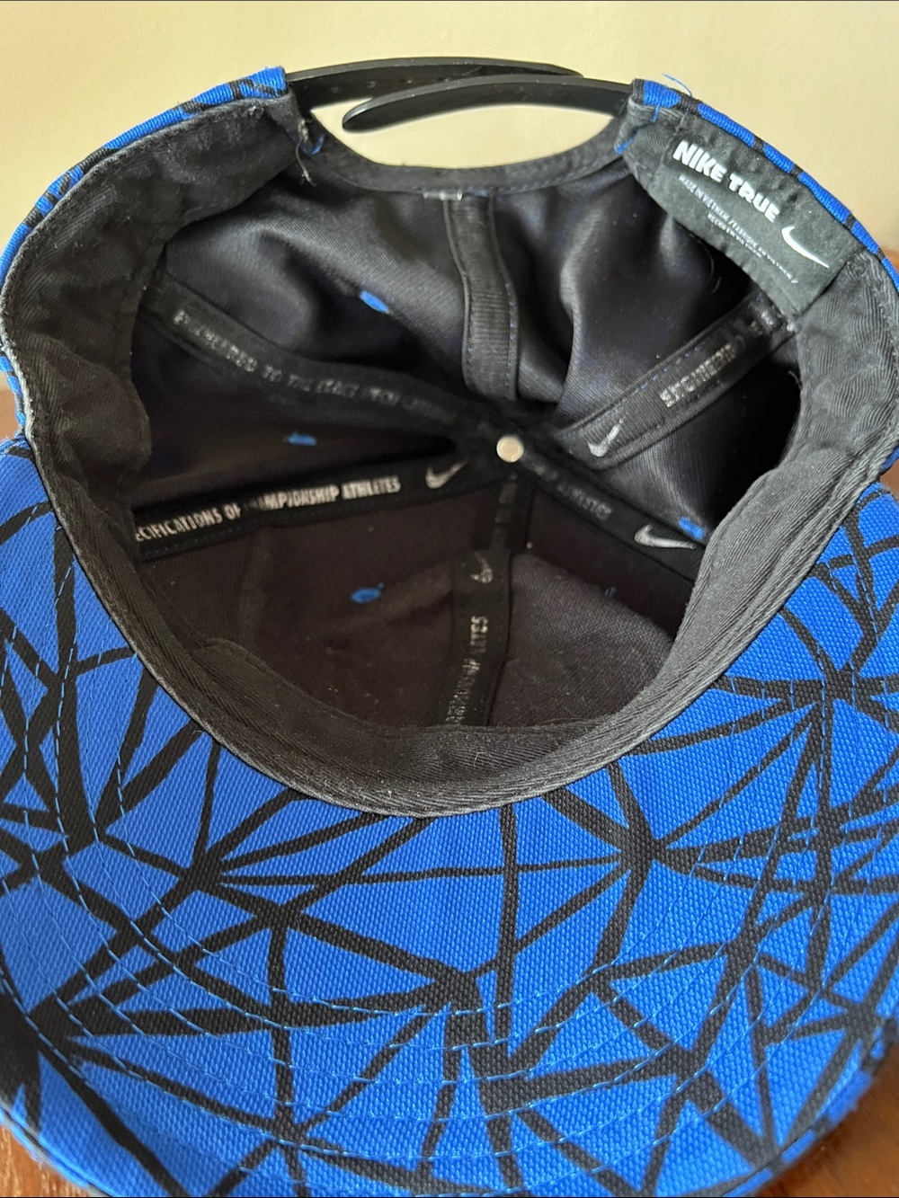 Nike Blue Graphic Five-Panel Cap with White Logo - Picture 8 of 12